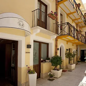 Cortile Merce Hotel apartamentowy